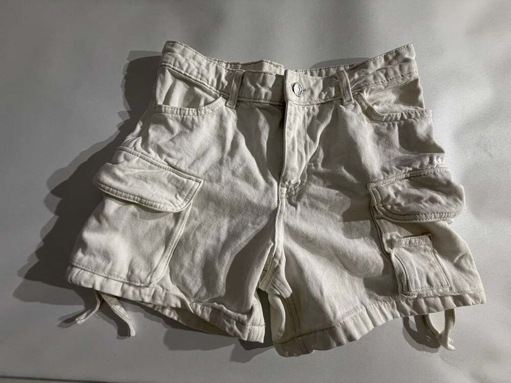 H&M Divided Off White Off Denim High Waist Cargo Shorts Size 2